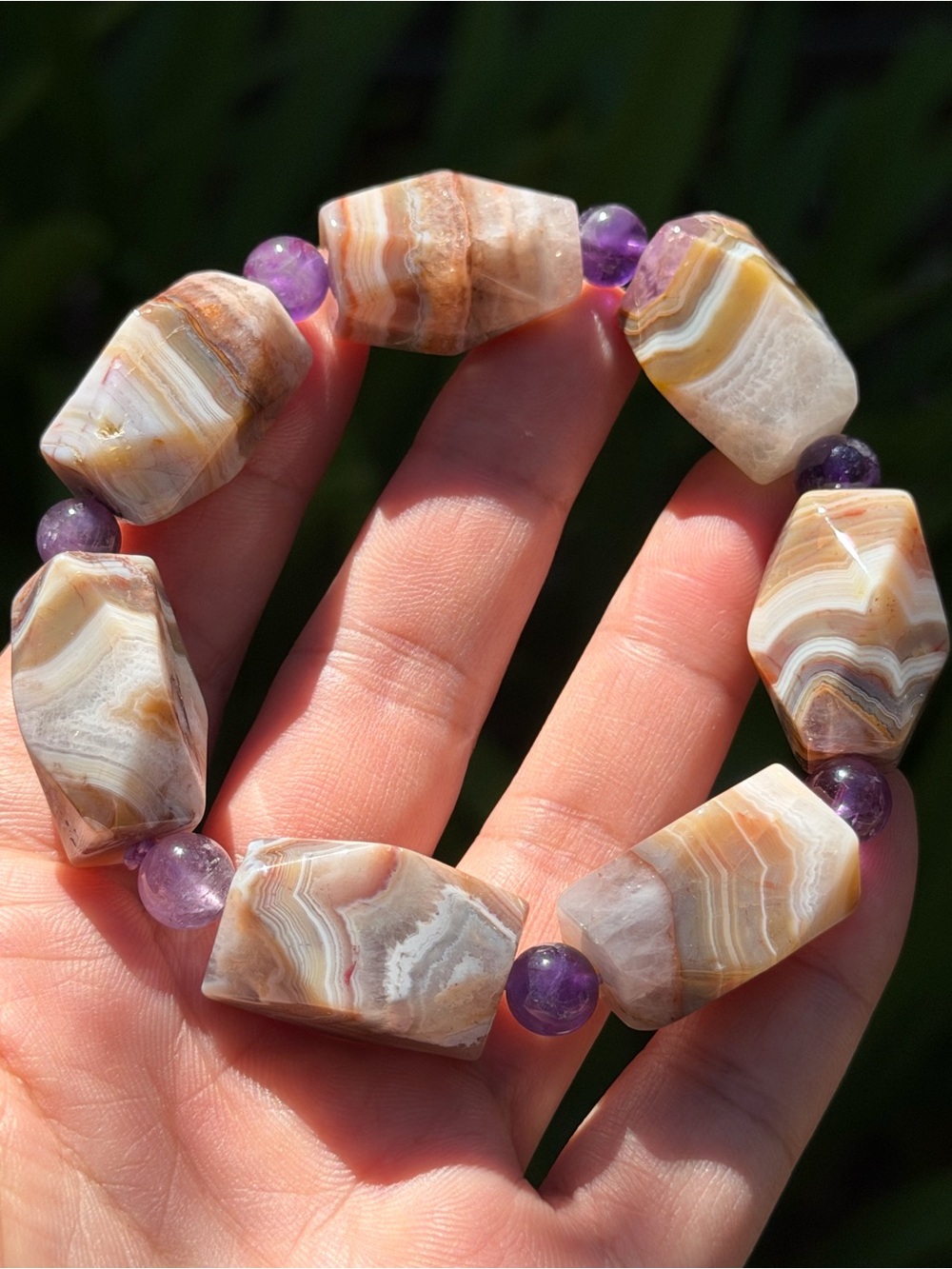 17mm Handcrafted Banded Aurora Agate and Amethyst Stretch Bracelet 1849